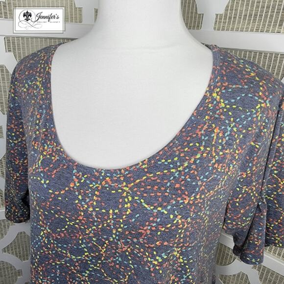 LuLaRoe Multicolored Abstract Scoop Neck Short Sleeve Perfect T Size L - Picture 3 of 11